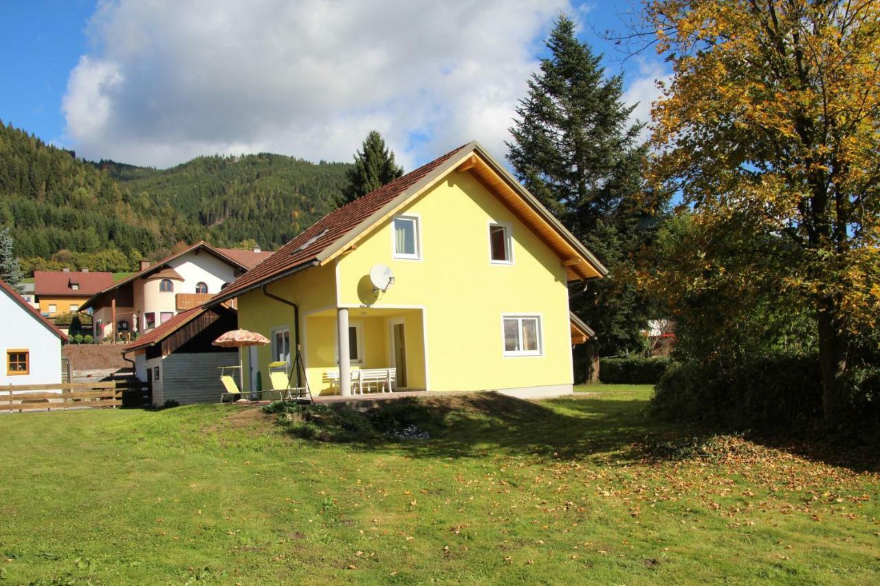 Narrenhaus Villa Fohnsdorf Eksteriør bilde